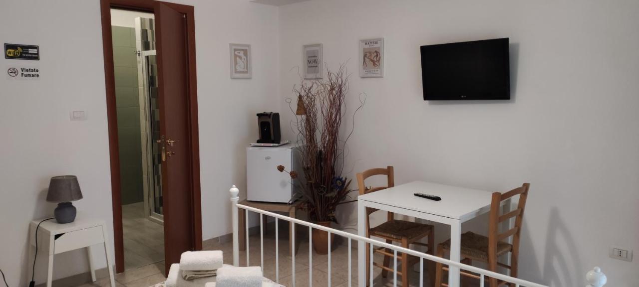 Da Vinci Affittacamere Borgo Taranto Ngoại thất bức ảnh